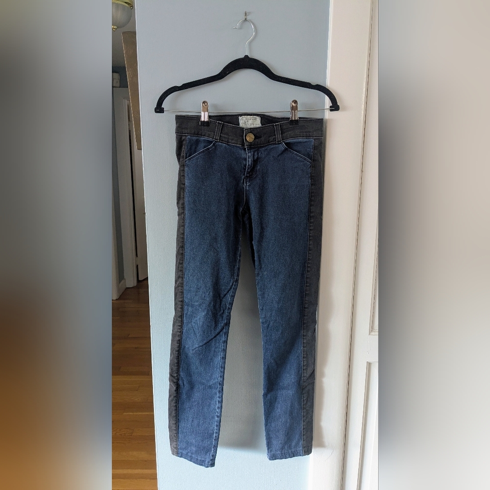Current/Elliott Dark Blue Straight Leg Jeans